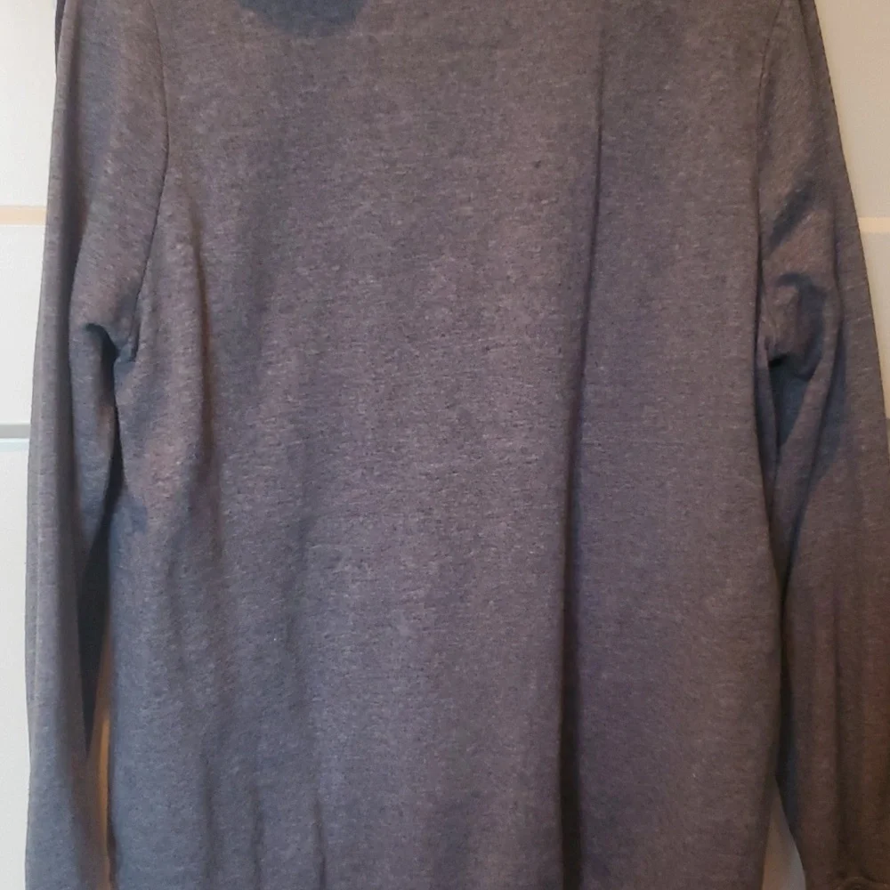 Nike sweatshirt - Picture 3 of 3